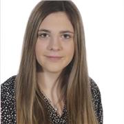 Soy Laura, tengo 21 años y estudio el doble grado de magisterio infantil y primaria en la universidad católica de Valencia